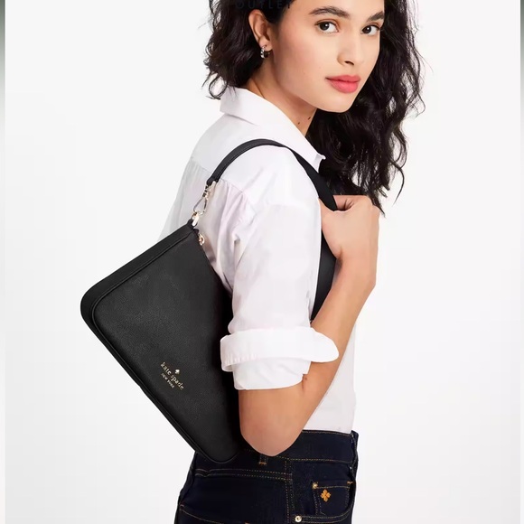 Kate Spade Rosie Shoulder Bag With Tech Attachment AirPod
Black
NWT - Picture 7 of 16